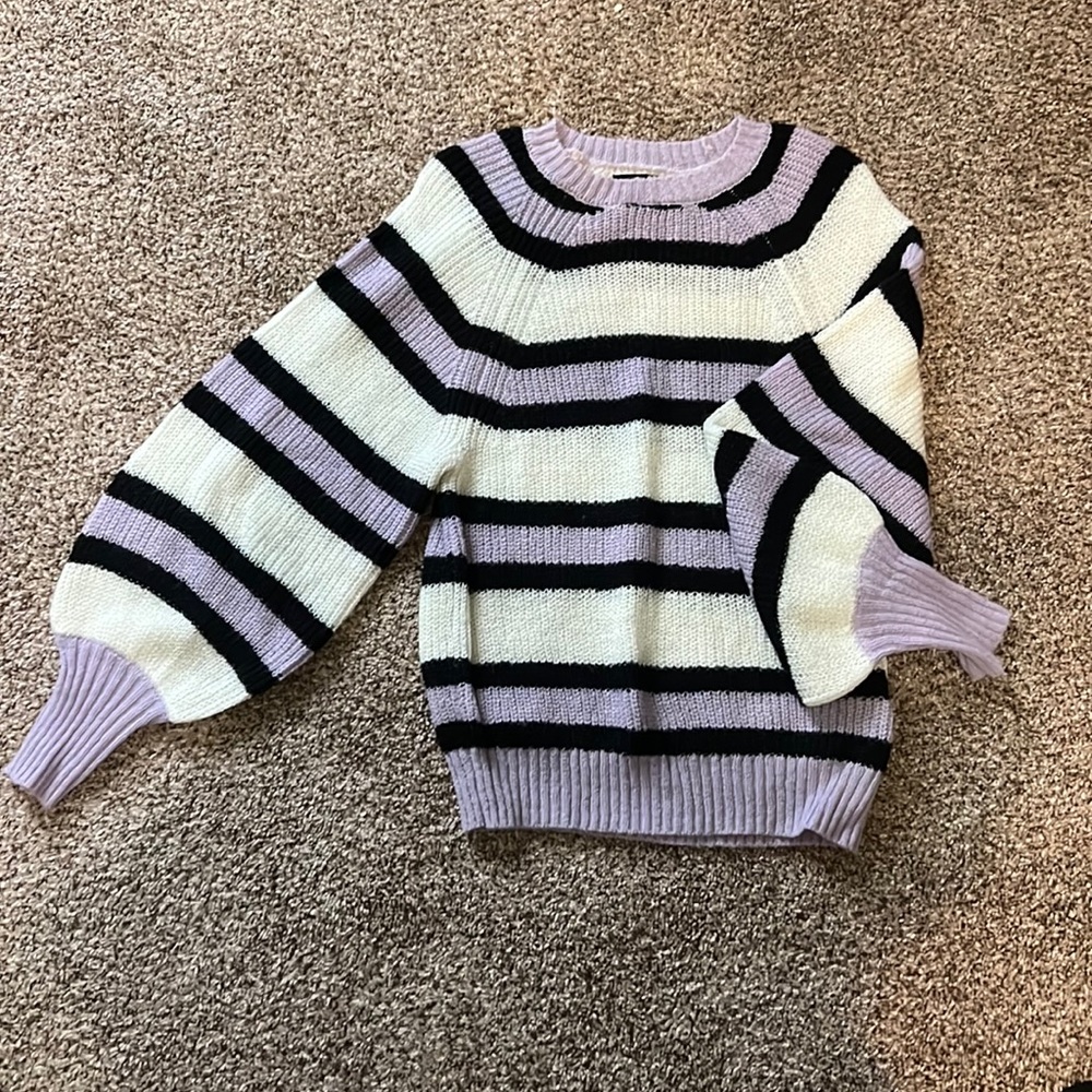 Stripes knit sweater